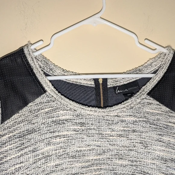 Lane Bryant Size 18/20 Sweater - Picture 3 of 4